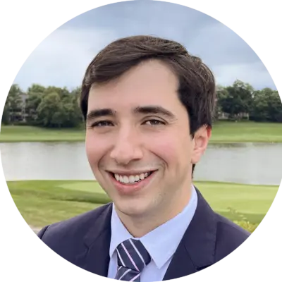 Headshot of Roman Rivera