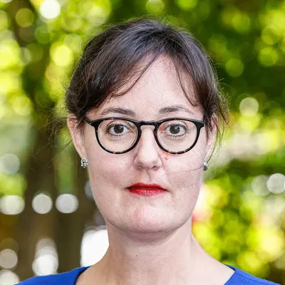 Headshot of Jenny Schuetz