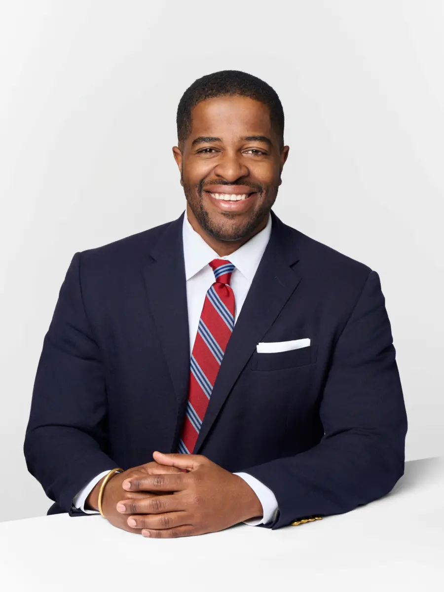 Headshot of Asa Craig