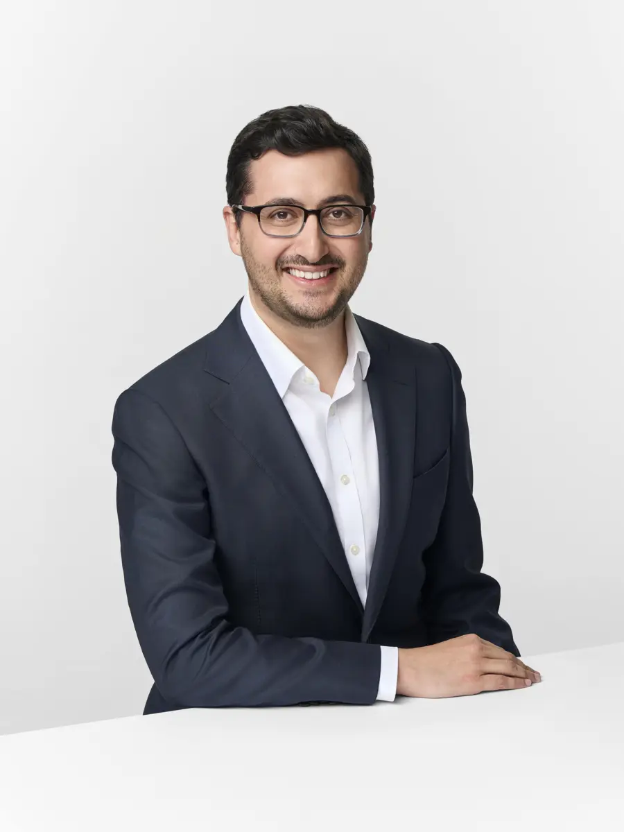 Headshot of Daniel Schory