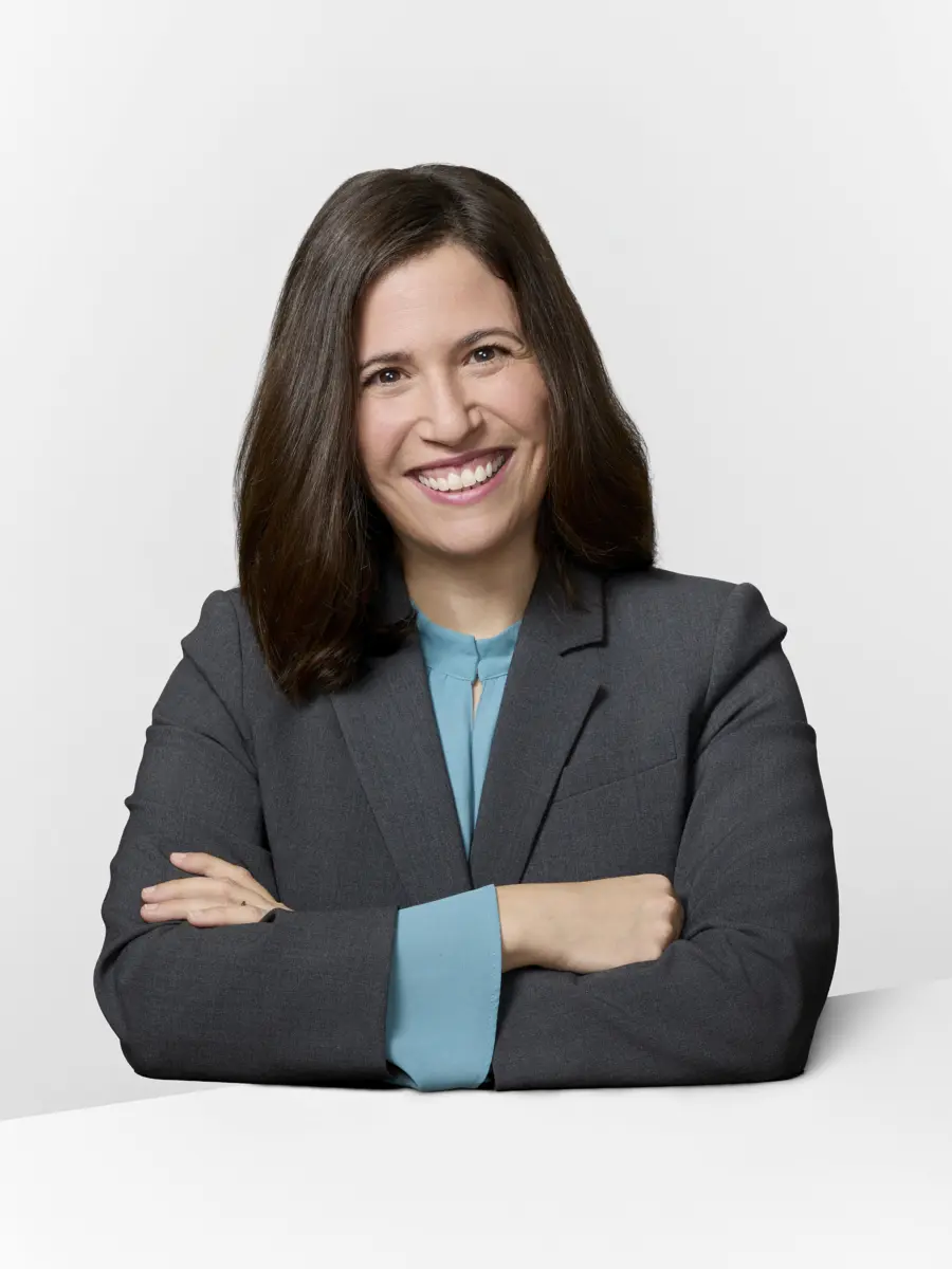 Headshot of Andrea Noda