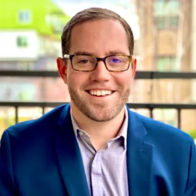 Headshot of Roger Low